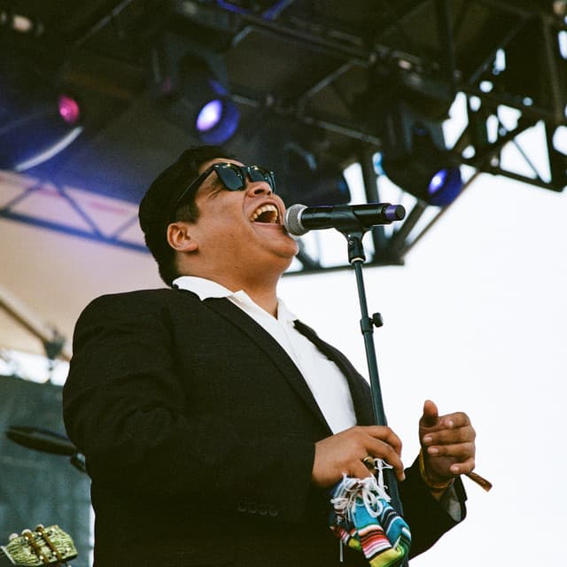 Joey Quiñones image