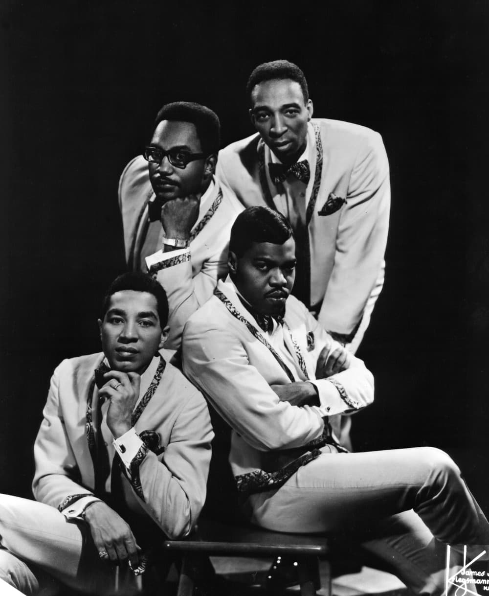 Smokey Robinson & The Miracles image